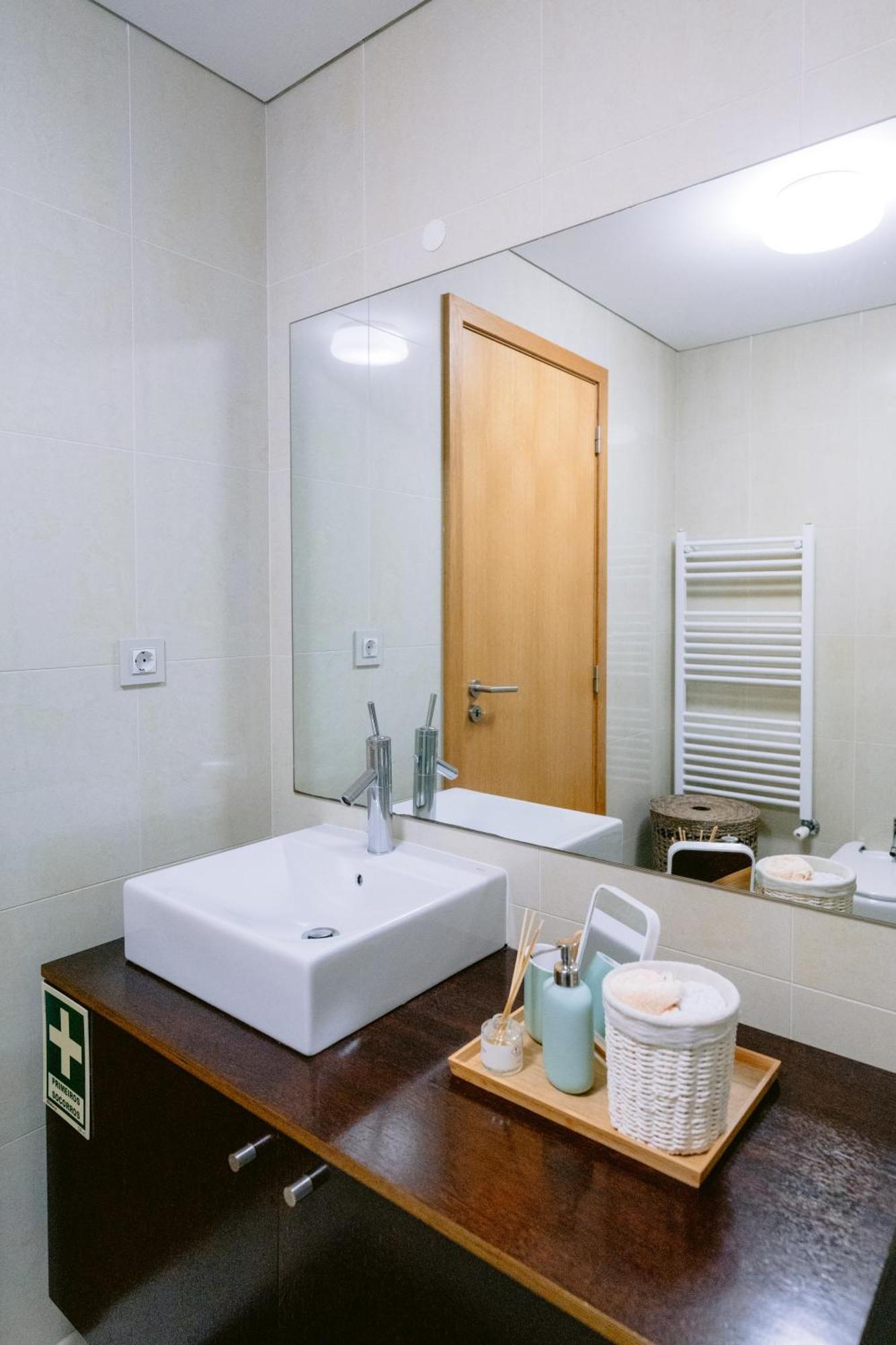 White Family House Aveiro Exterior foto