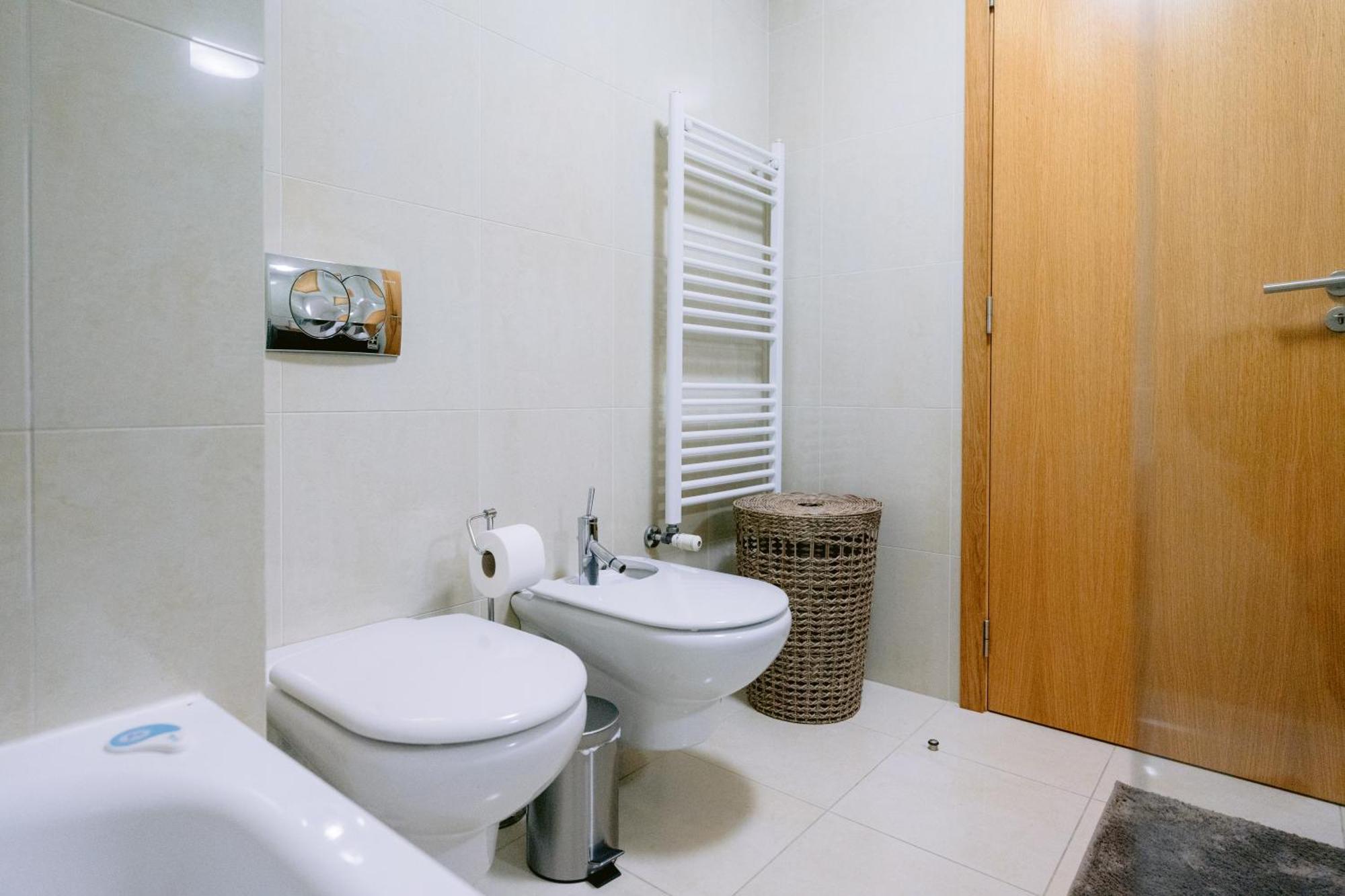 White Family House Aveiro Exterior foto