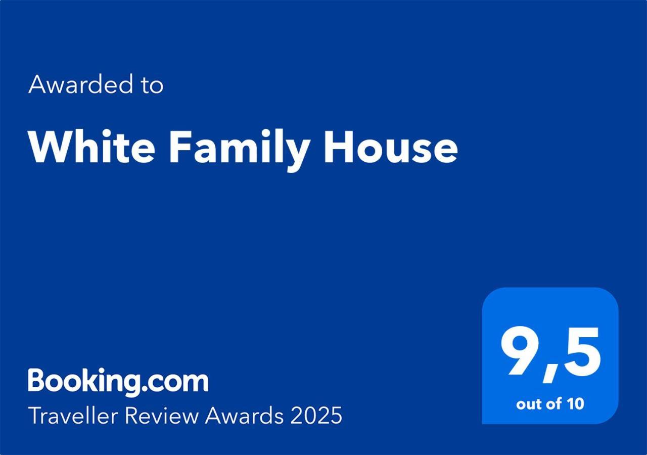 White Family House Aveiro Exterior foto